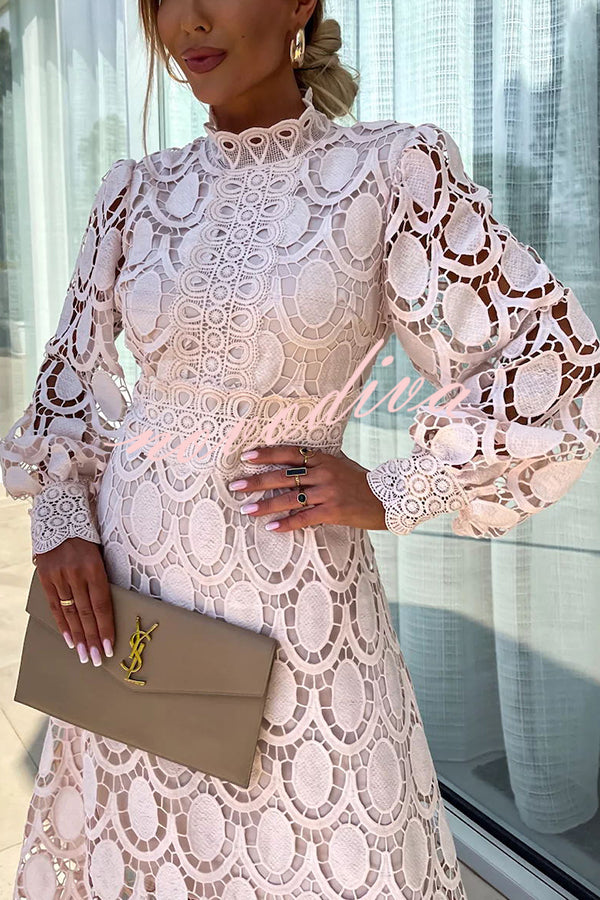 Sarah™ | Elegant Lace Dress